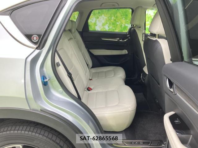 Mazda CX-5 2019-06 8653509-4
