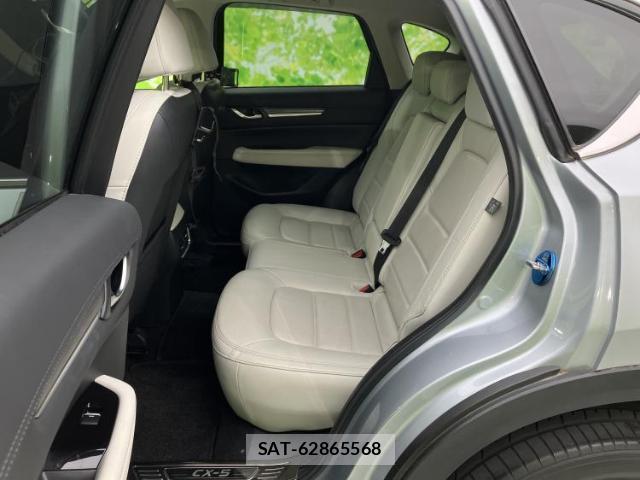 Mazda CX-5 2019-06 8653509-6