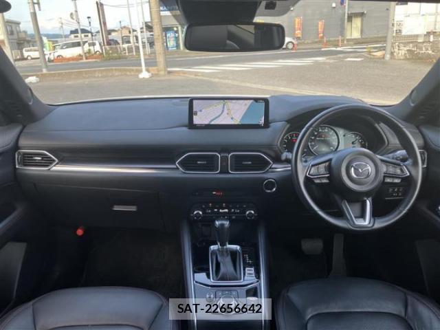 Mazda CX-5 2022-03 8653517-3