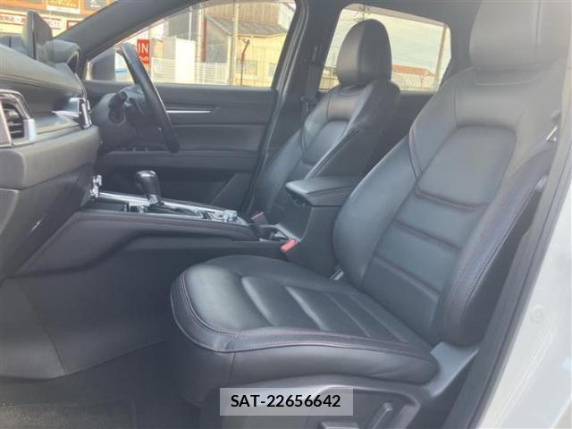 Mazda CX-5 2022-03 8653517-4