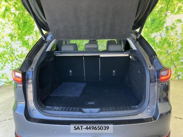 Mazda CX-60 2023-11 8652382-7