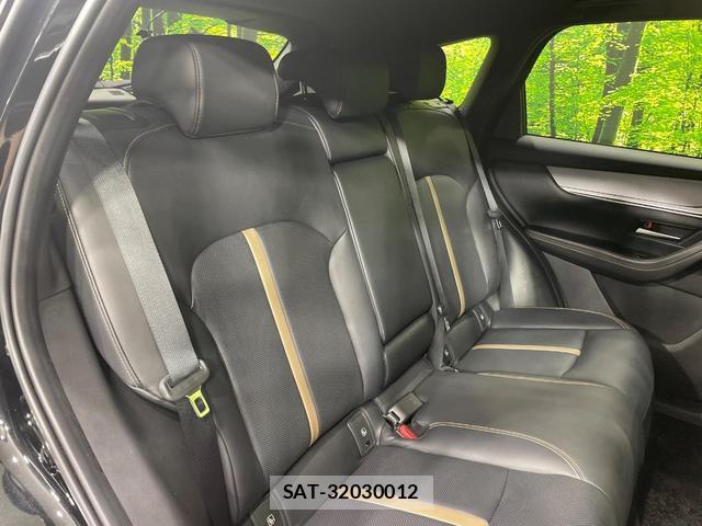 Mazda CX-60 2022-12 8653189-8
