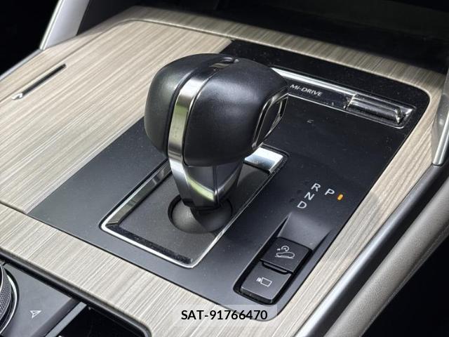 Mazda CX-60 2022-09 8653450-17