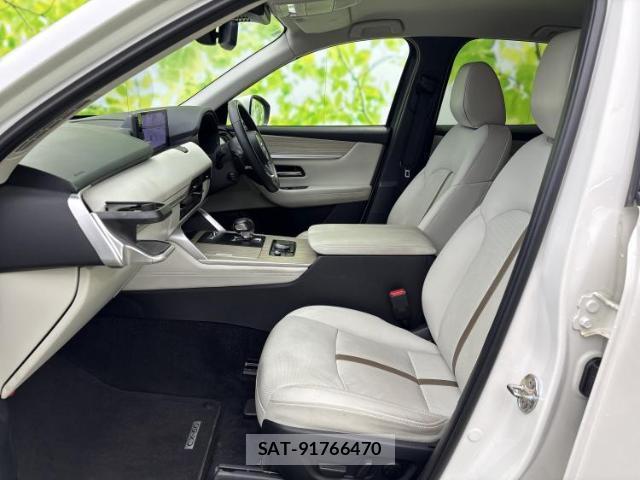 Mazda CX-60 2022-09 8653450-5