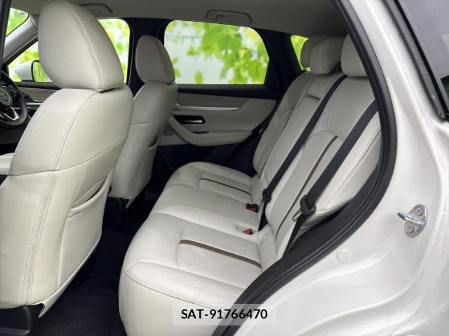 Mazda CX-60 2022-09 8653450-6