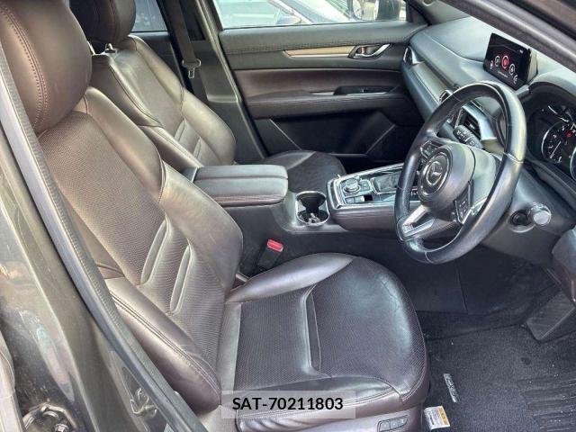 Mazda CX-8 2020-01 8649292-5