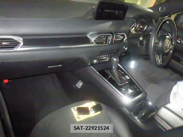 Mazda CX-8 2021-08 8650983-2