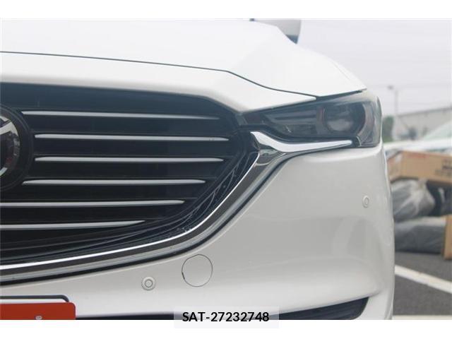 Mazda CX-8 2018-03 8651883-11