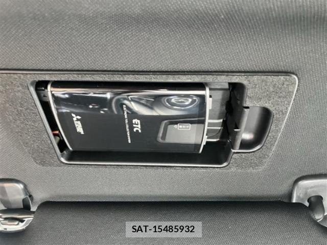 Mazda CX-8 2018-03 8653475-11