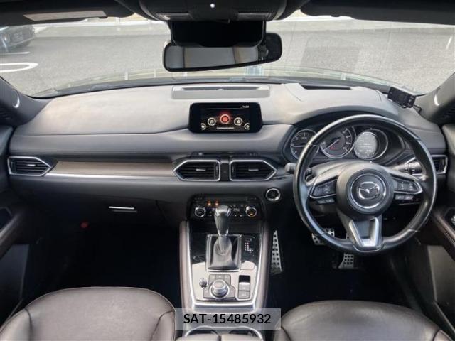 Mazda CX-8 2018-03 8653475-3