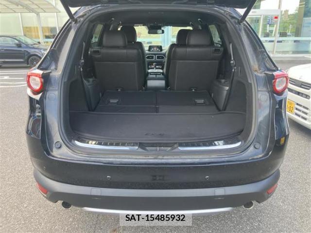 Mazda CX-8 2018-03 8653475-7