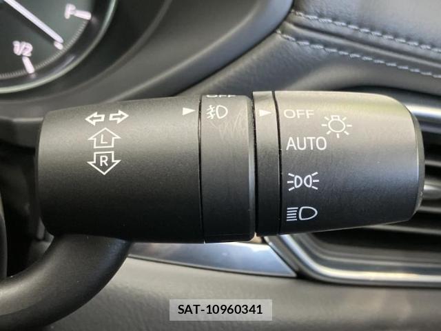 Mazda CX-8 2018-12 8653718-15