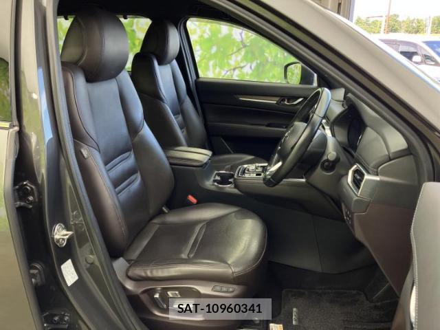 Mazda CX-8 2018-12 8653718-3