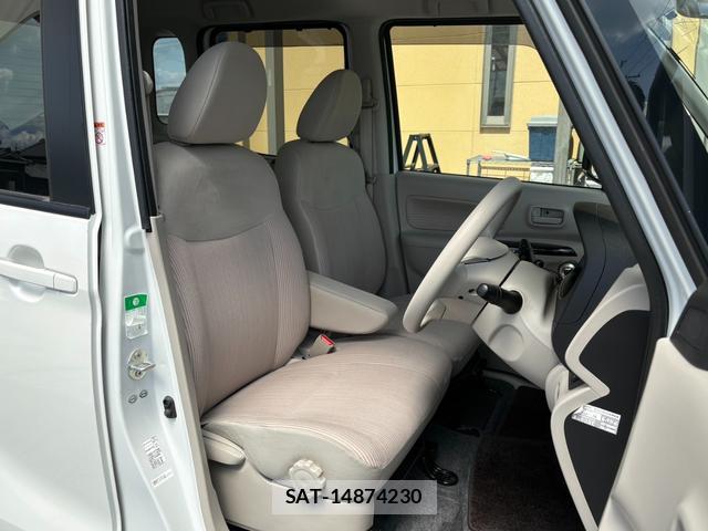 Nissan DAYZ ROOX 2015-09 8647474-9
