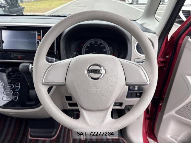 Nissan DAYZ ROOX 2015-03 8648601-12