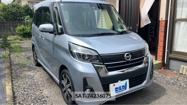Nissan DAYZ ROOX 2018-04 8651260-11