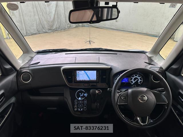 Nissan DAYZ ROOX 2017-09 8652439-7