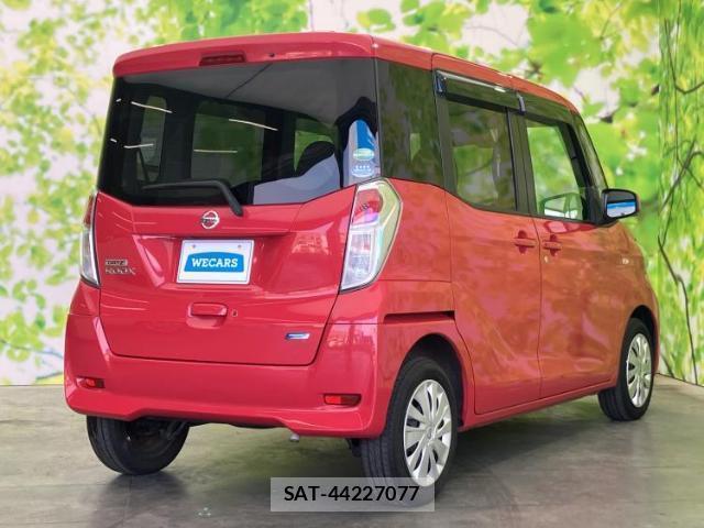Nissan DAYZ ROOX 2015-11 8653793-2