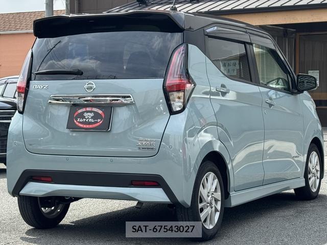 Nissan DAYZ 2022-03 8647272-1