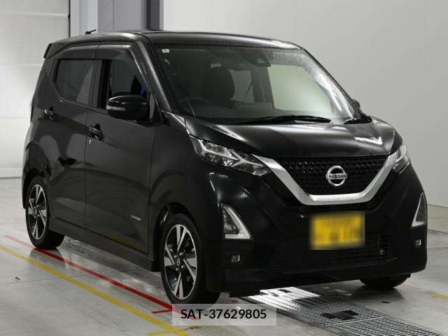Nissan DAYZ 2022-01 8648035-0