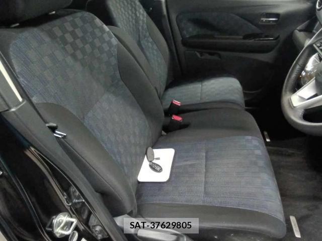 Nissan DAYZ 2022-01 8648035-5
