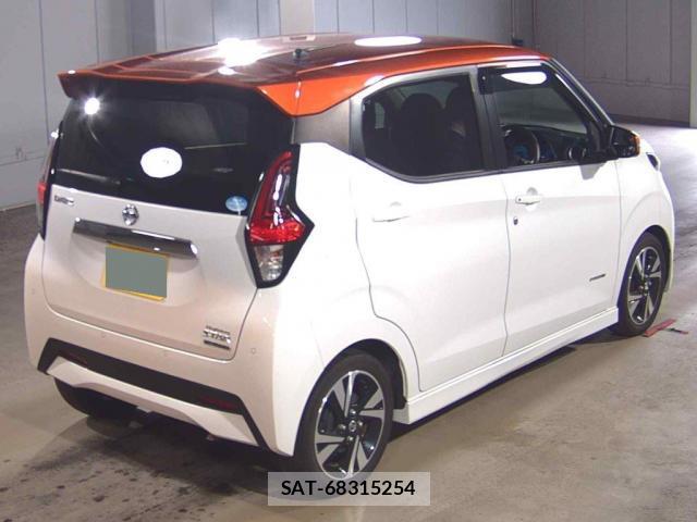 Nissan DAYZ 2021-11 8648044-5