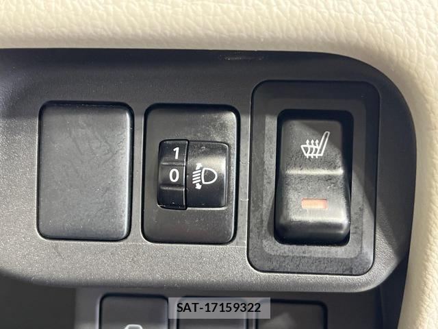 Nissan DAYZ 2015-11 8649196-4