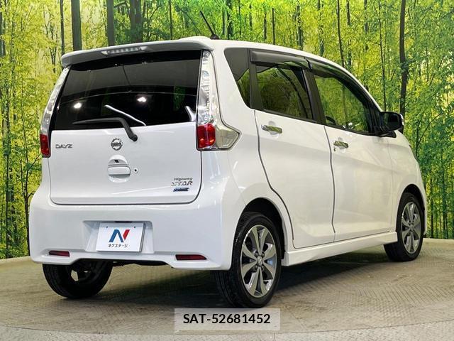 Nissan DAYZ 2014-02 8651534-16