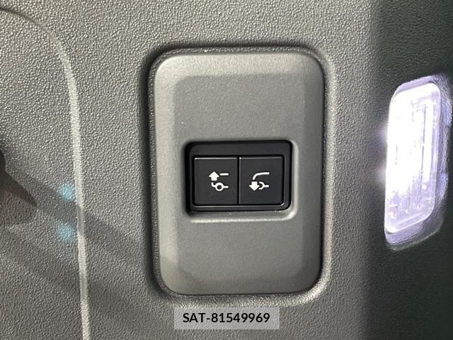 Land Rover DEFENDER 2021-08 8648213-5