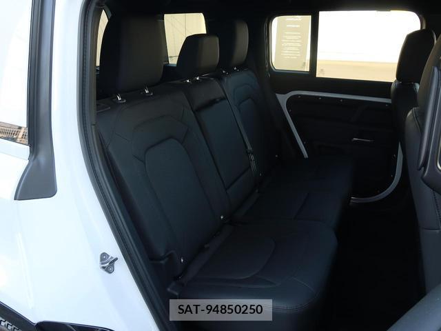 Land Rover DEFENDER 2025-12 8648247-17