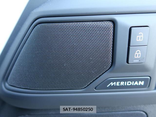 Land Rover DEFENDER 2025-12 8648247-5