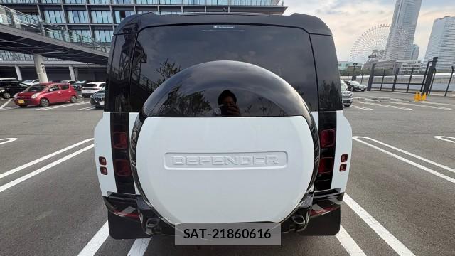 Land Rover DEFENDER 2023-04 8651464-1
