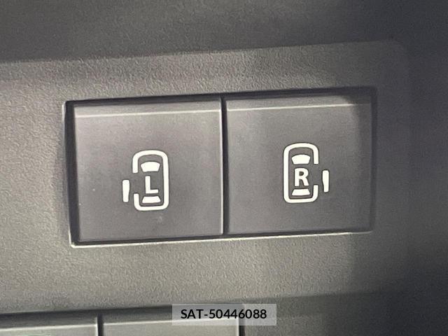 Mitsubishi DELICA 2021-06 8649767-2