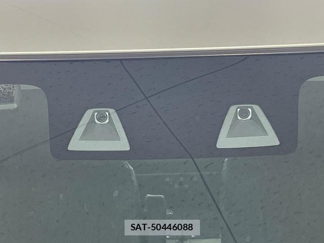 Mitsubishi DELICA 2021-06 8649767-5