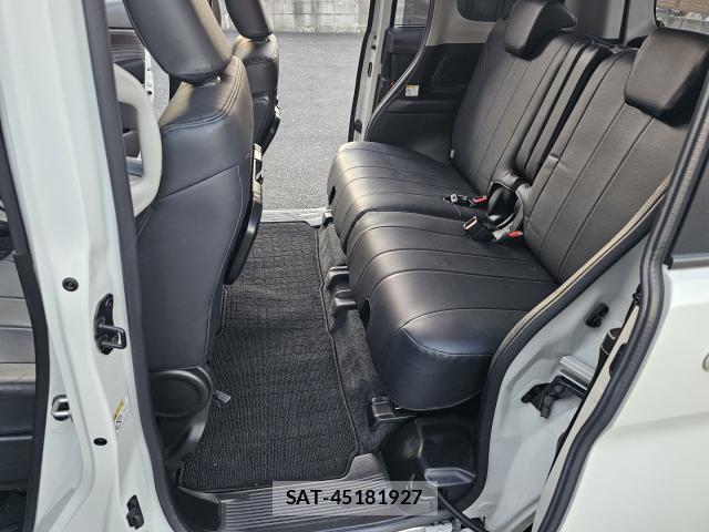 Mitsubishi DELICA 2022-09 8652051-6