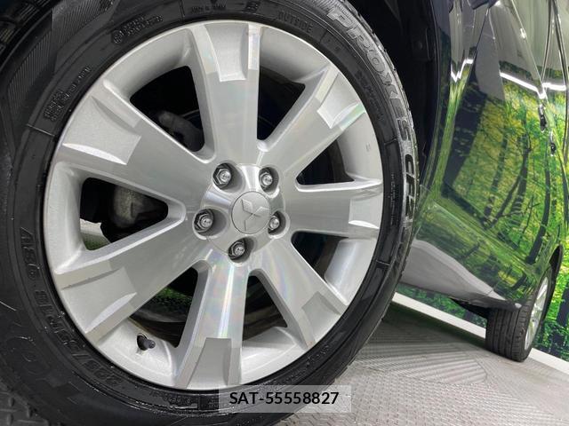 Mitsubishi DELICA 2011-07 8646848-13
