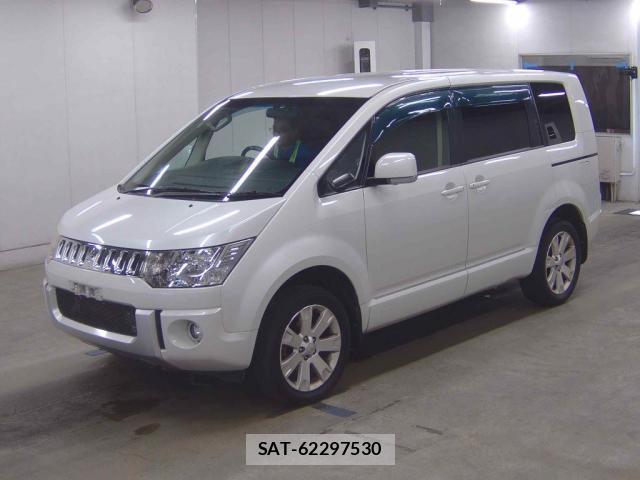 Mitsubishi DELICA 2017-07 8647208-3