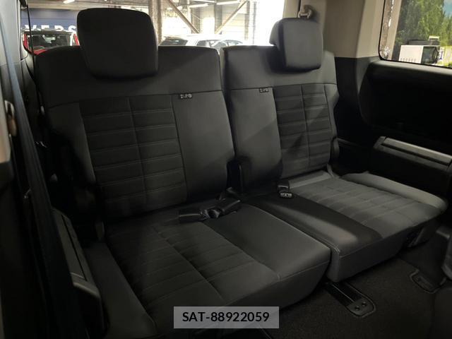 Mitsubishi DELICA 2026-02 8647328-9