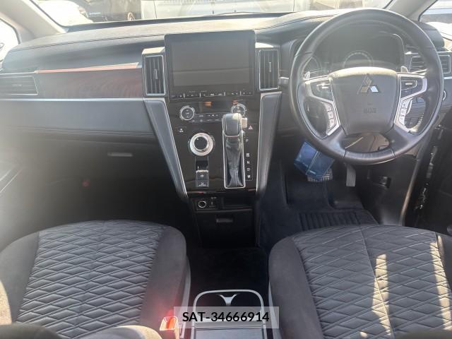 Mitsubishi DELICA 2020-03 8647601-8