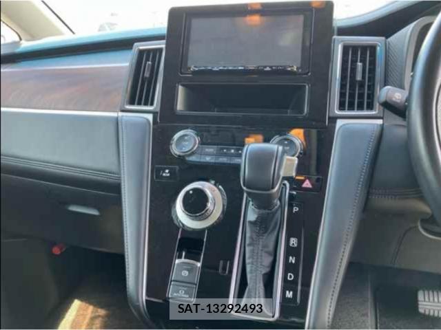 Mitsubishi DELICA 2019-03 8649296-4