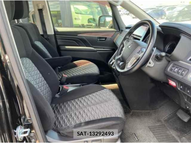 Mitsubishi DELICA 2019-03 8649296-5