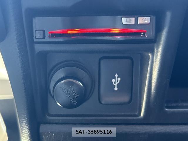 Mitsubishi DELICA 2023-07 8649494-13