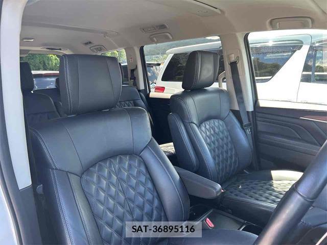 Mitsubishi DELICA 2023-07 8649494-2