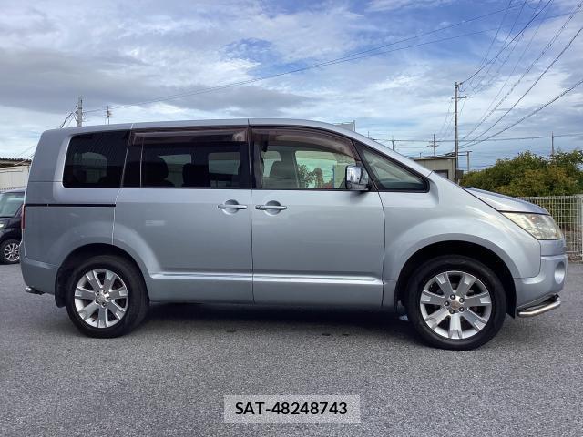 Mitsubishi DELICA 2013-12 8650182-12