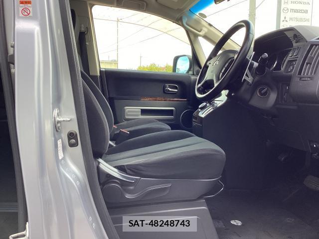 Mitsubishi DELICA 2013-12 8650182-6