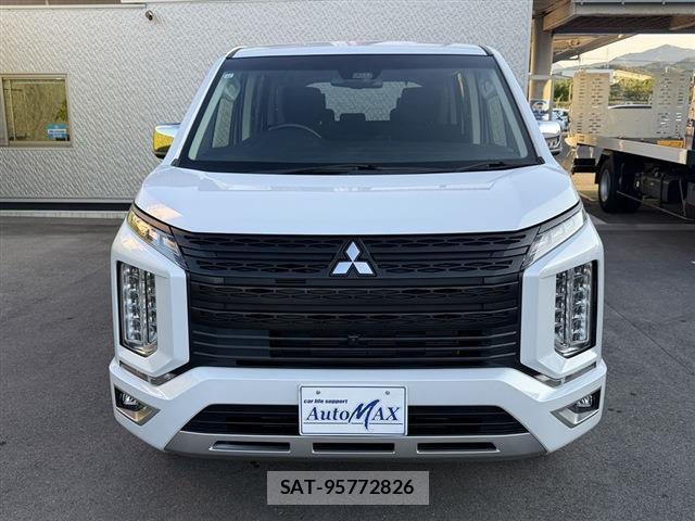 Mitsubishi DELICA 2024-10 8650896-5