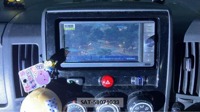 Mitsubishi DELICA 2014-09 8651333-4