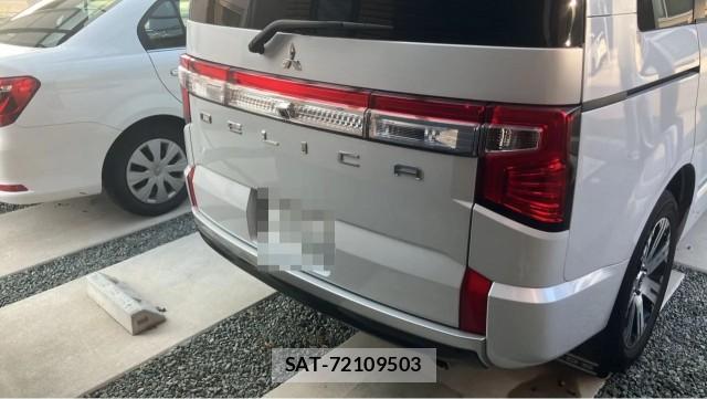 Mitsubishi DELICA 2023-10 8651469-1