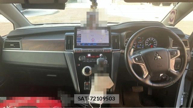 Mitsubishi DELICA 2023-10 8651469-2