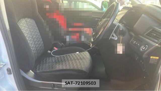 Mitsubishi DELICA 2023-10 8651469-5